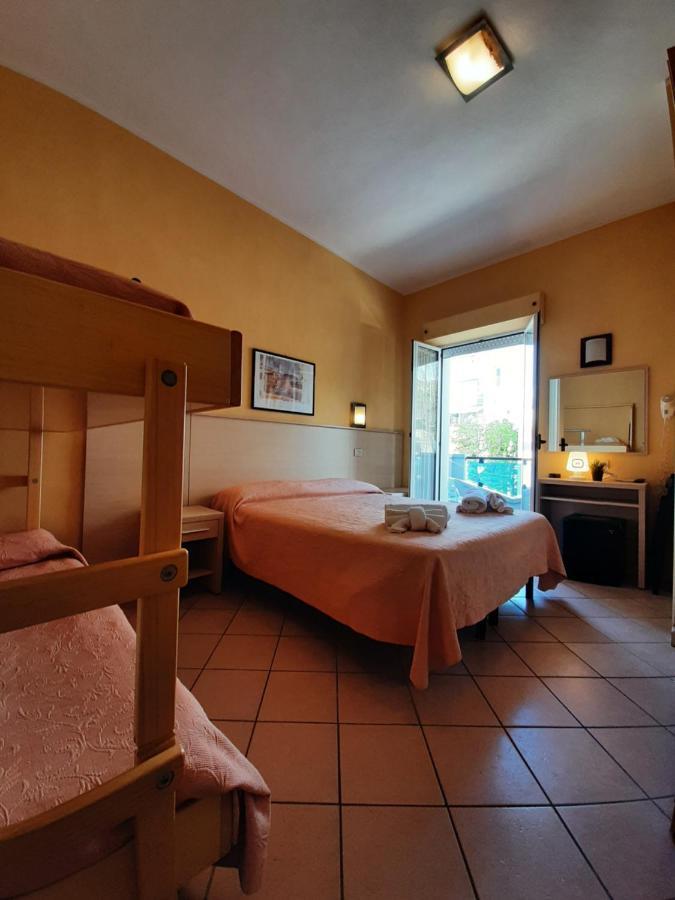 Hotel Originale By Alehotels Rimini Extérieur photo